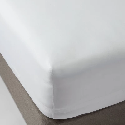 300 Thread Count Ultra Soft Fitted Sheet - Threshold 1 300 Thread Count Ultra Soft Fitted Sheet - Threshold
