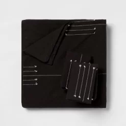 Clipped Linework Duvet Set - Threshold™ -Home Decor Store GUEST b049b86e 5bdf 4d18 86d6 e15d12c454a2