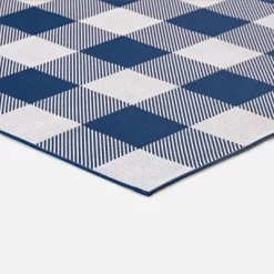 Buffalo Plaid Outdoor Rug - Threshold