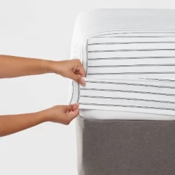 400 Thread Count Performance Fitted Sheet - Threshold™ 5 400 Thread Count Performance Fitted Sheet - Threshold™ -Home Decor Store GUEST c04284ab e653 418b bc0c 5c4753808410