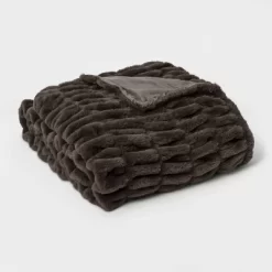 60" X 86" Faux Fur Oversized Bed Throw - Threshold Signature™ -Home Decor Store GUEST dd445366 f565 4ae7 8f14 2675be1cf726